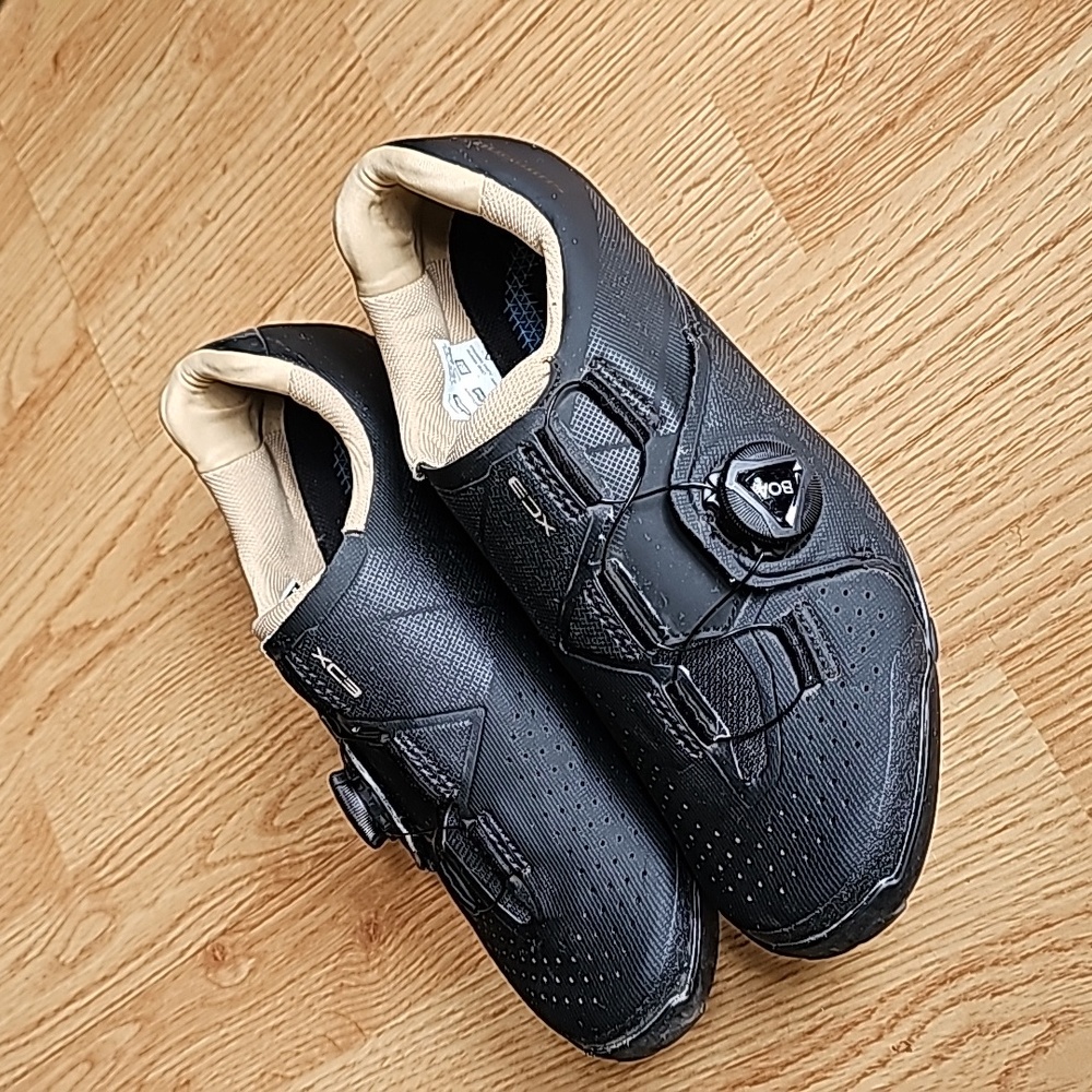 Women's cycling shoes